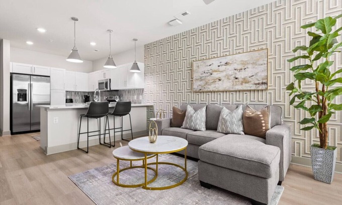 East Raleigh Apartment | Allure Living 5 Min From Downtown
