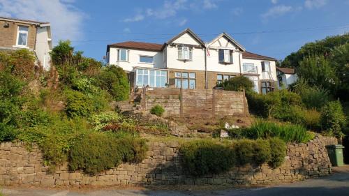 Barnoldswick House | Alma Cliffe Guest House
