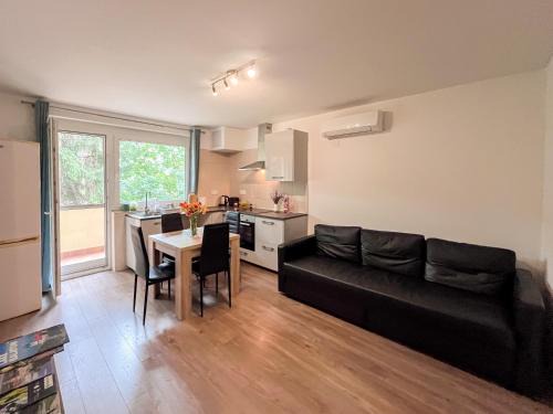 Balatonalmadi Apartment | Alma-lak