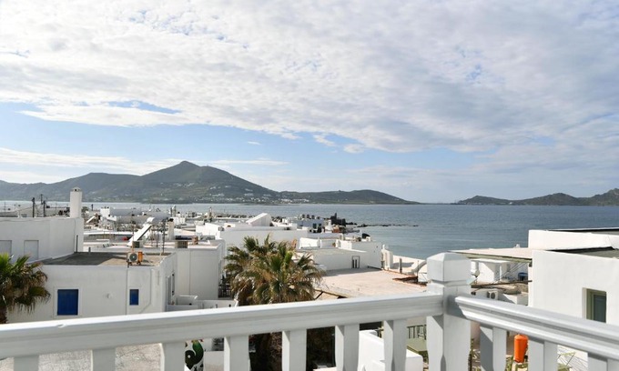 Naousa House | ALMYRA SeaView Maisonette in Naousa