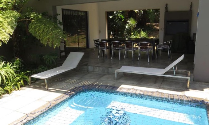 Leisure Bay House | Aloe House : self-catering in a natural paradise