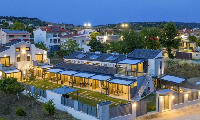 Nikita Apartment | Aloe the Green Suites Luisa Suite - Nikiti