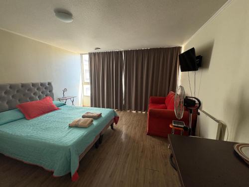Las Rejas Apartment | Alojamiento frente a Turbus