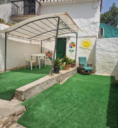 Alora House | Alora Sweet Home