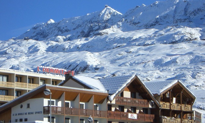 Jeux Apartment | Alpe d'Huez - very city center ("Avenue des Jeux"), 3 rooms 65m2 8pers