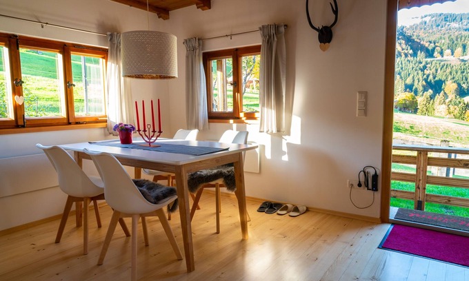 Aschau im Chiemgau Apartment | Alpenchalet Sachrang für 2 Personen