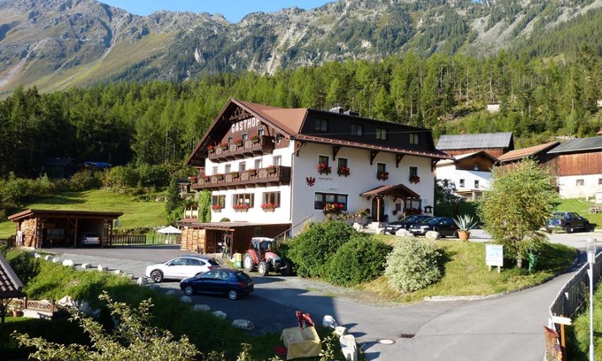 Umhausen House | Alpengasthof Köfels