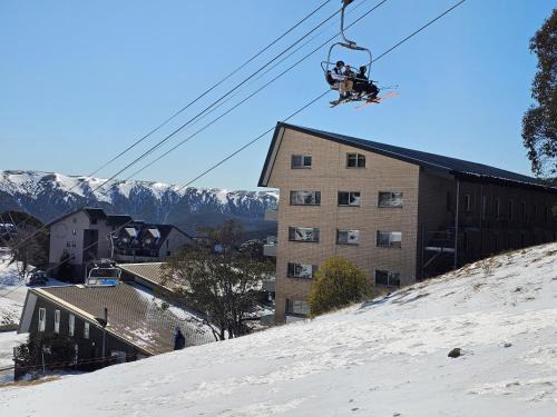 Falls Creek Apartment | Alpine View Apartments