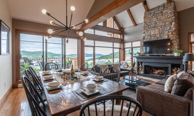 Mont-Tremblant Condo | Altitude Ski In/Out 3 Bdrs w/Sauna and Hot Tub