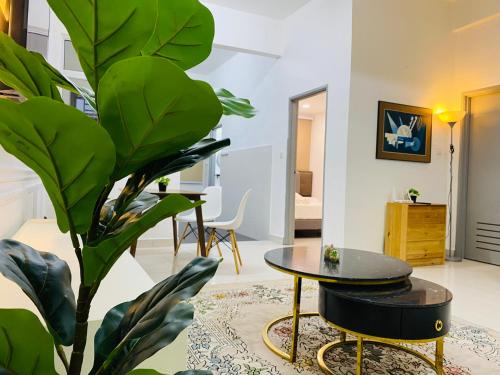 Kluang House | Alyn Home Kluang VI Netflix Coway