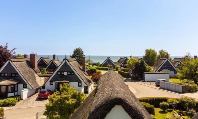 Grossenbrode House | "Am hohen Ufer", Reetdach-Haus "Ocean Breeze 123"