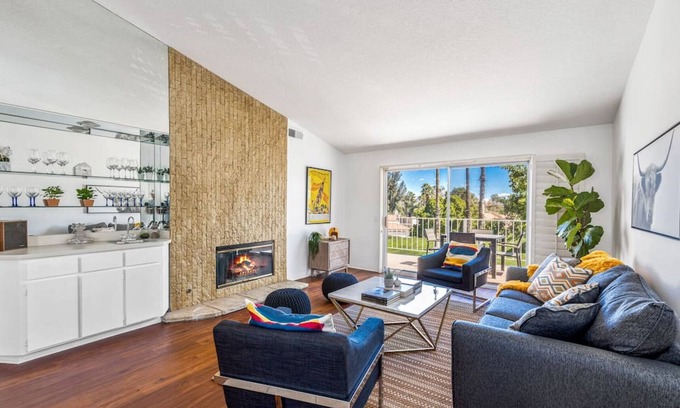 Palm Desert Condo | Amazing 2bd/2ba Palm Desert Oasis!