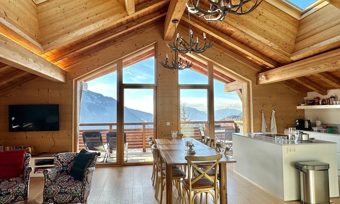 Les Carroz-d'Araches Apartment | Amazing 4 bedroom ski in/out apartment in Les Carroz