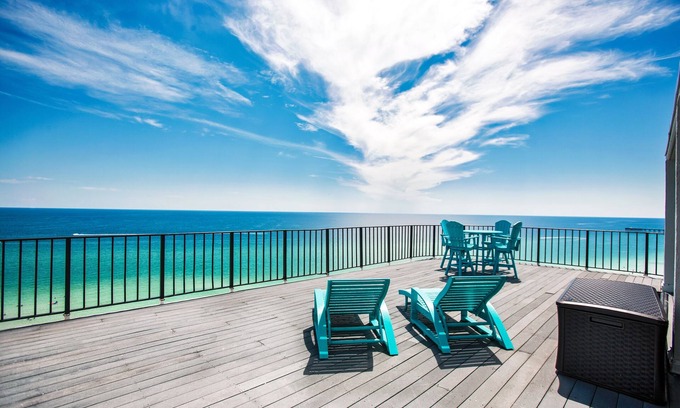Panama City Beach Condo | Amazing 4BR/4BA 2 story penthouse at Edgewater Tower 2!