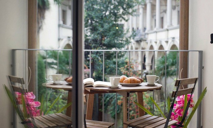 Duomo Apartment | Amazing art loft close to Brunelleschi