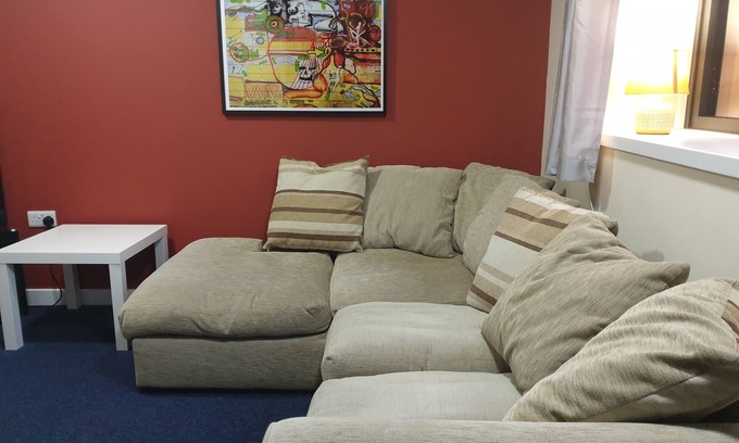 Norwich Apartment | Amazing city living with parking and all ensuites!