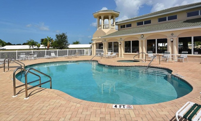 Bradenton Condo | Amazing condo close to beaches