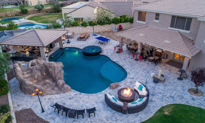 Gilbert House | AMAZING "FUN PARK" in BACKYARD Comfortably Sleeps 10