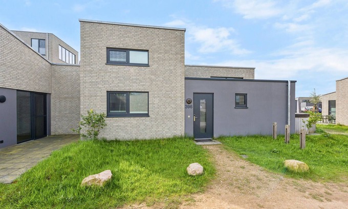 Lembruch House | Amazing home in Lembruch/Dümmer See