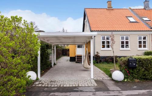 Ronne House | Amazing Home In Rønne With Wifi