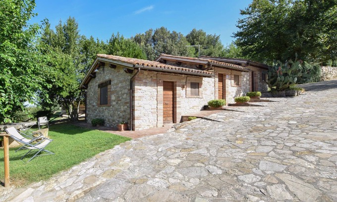Todi House | Amazing home in Todi with sauna