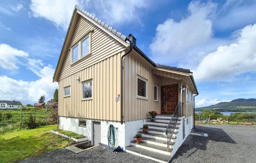 Vindafjord House | Amazing Home In Vikebygd With Wifi