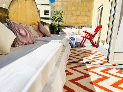 Tower Road House | ! Amazing house in Sliema next to the beach !