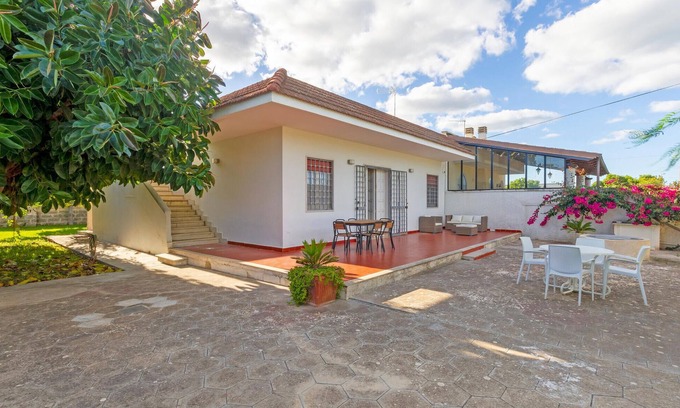Torre Specchia Ruggeri House | Amazing home in Torre Specchia Ruggeri