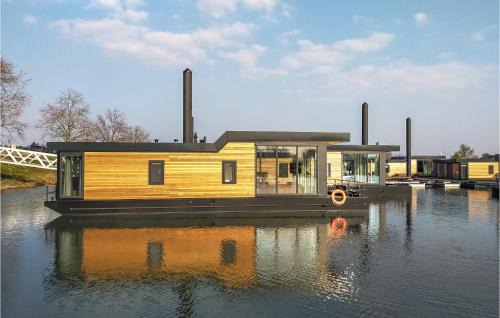 Ohe en Laak Boat Rental | Amazing Ship In Ohé & Laak With Wifi