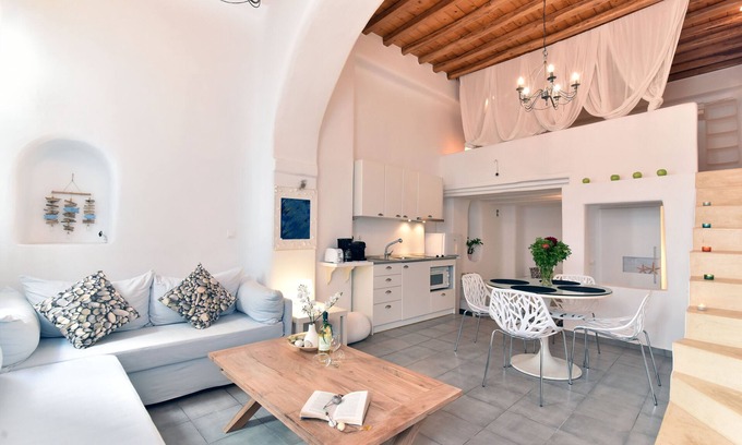 Mykonos Apartment | AMAZING STUDIO IN THE TOWN OF MYKONOS