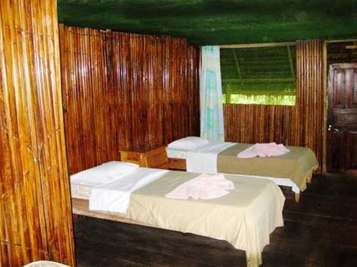 Villa Maria del Triunfo Hotel | Amazon Symphony Lodge