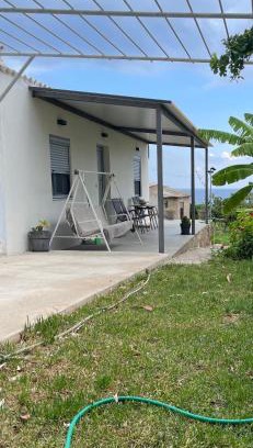 Xifias House | Ambelakia Bungalow