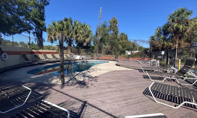 Gainesville Hotel | Americas Best Value Inn Gainesville
