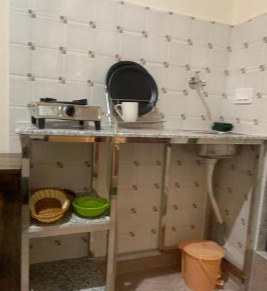 Tapovan House | Amigos Homestay 2
