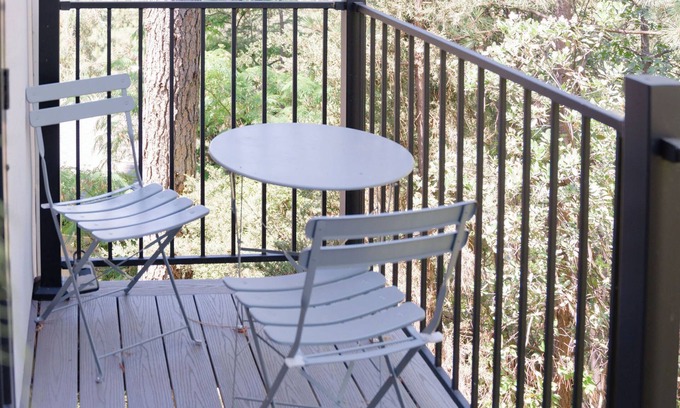 Apple Hill Condo | Among the Pines, 1st Apple Hill exit, Tahoe Close