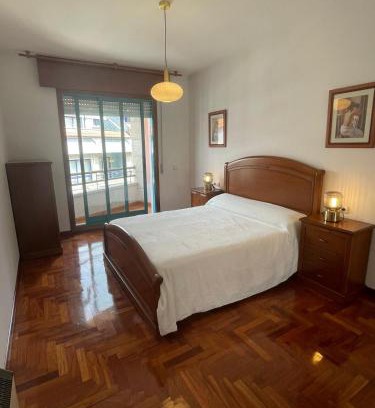 Arcade Apartment | Amplio apartamento a pie de playa y zona recreativa Rua Carburos 2