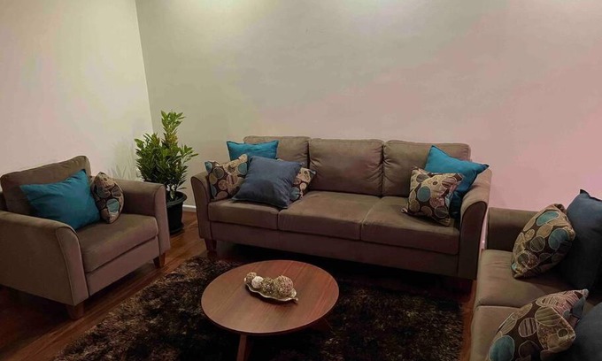 Cuenca Apartment | Amplio y elegante departamento