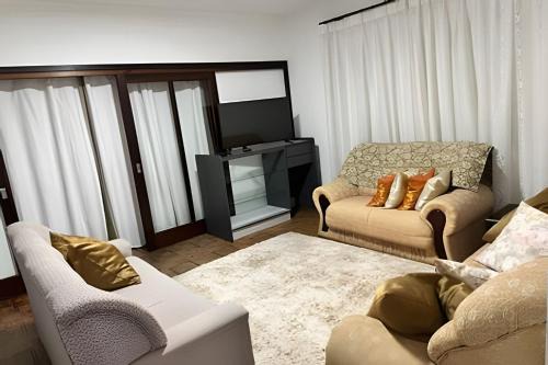 Pomerode Apartment | Amplo apartamento no centro