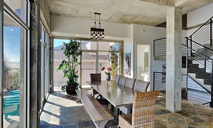 Bermuda Beach House | An Oceanfront Experience | Beachfront, Near Town
