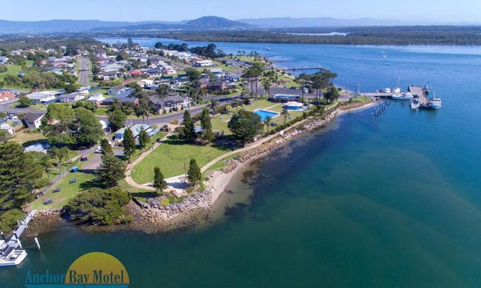 Greenwell Point Hotel | Anchor Bay Motel