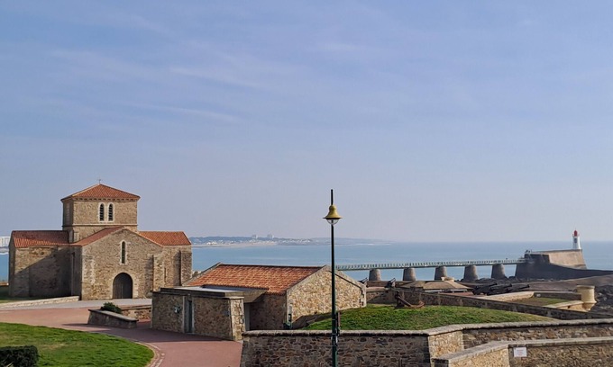 Les Sables d'Olonne Apartment | Ancora2- Appartement 3* vue mer + place de parking