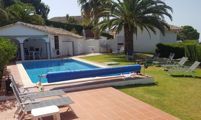 Mijas Villa | Andalusian Villa with sea-mountain views & private pool in Mijas for 8 people