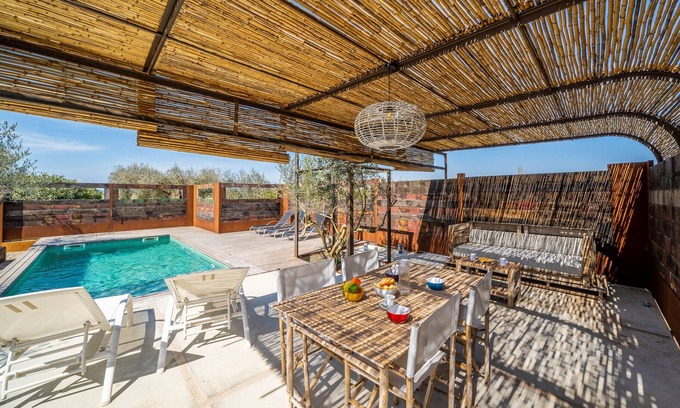 Palau-Sator Villa | Angela: Rustic villa with private pool located in a very quiet area