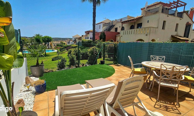 Costa Esuri House | ANN01 Bright 2 bedroom Townhouse