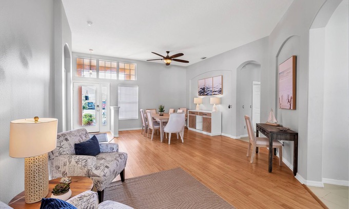 Parrish House | Anna Marie Island, Lakewood Ranch, and Sarasota! Family Friendly!