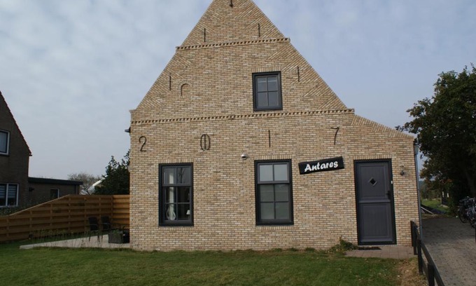 Hollum Apartment | Antares-Ameland