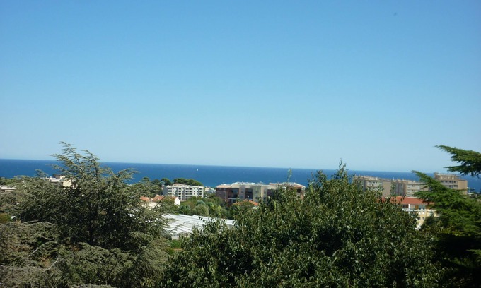 Antibes Apartment | Antibes nice 3 rooms, clear and bright, beautiful sea view and swimming pool