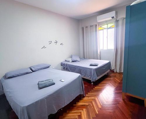 Padre Eustaquio Apartment | Apê Caramelo I Ar condicionado e Garagem I Fácil Acesso ao Centro e Expominas