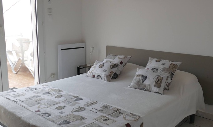 Sainte-Marie-la-Mer Apartment | Apart. 3 T3 - 4 people - 150 m /sea any comfort