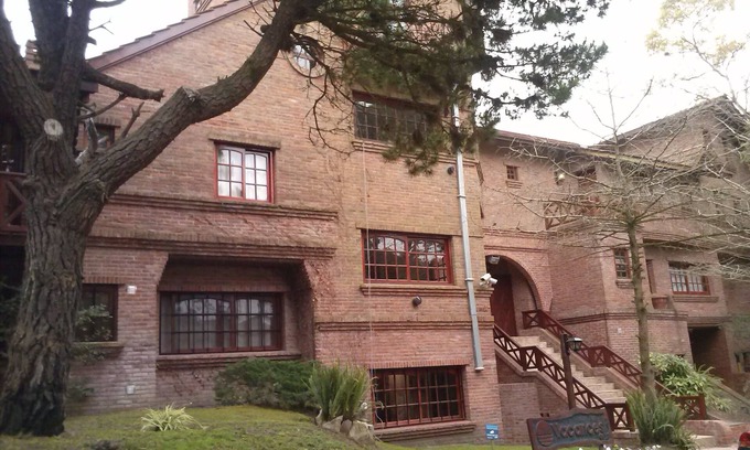 Pinamar Resort | Apart hotel with heated pool and covered garage